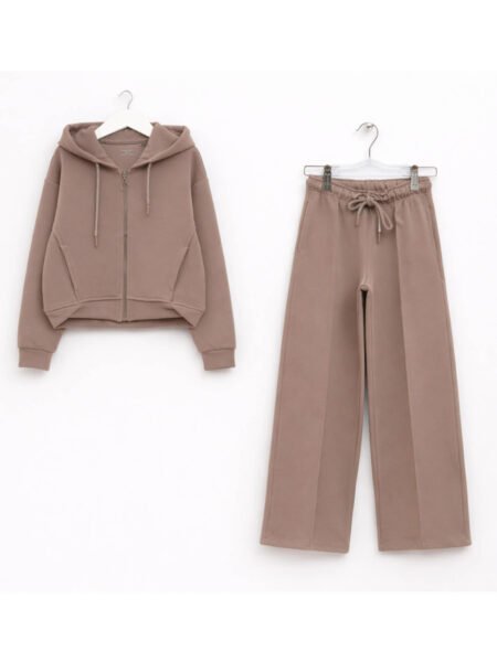 Laisvalaikio kostiumėlis OYSHO